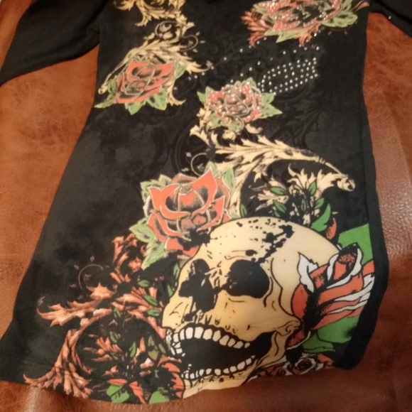 Women's medium /large  graphic tee and tank - Picture 1 of 14